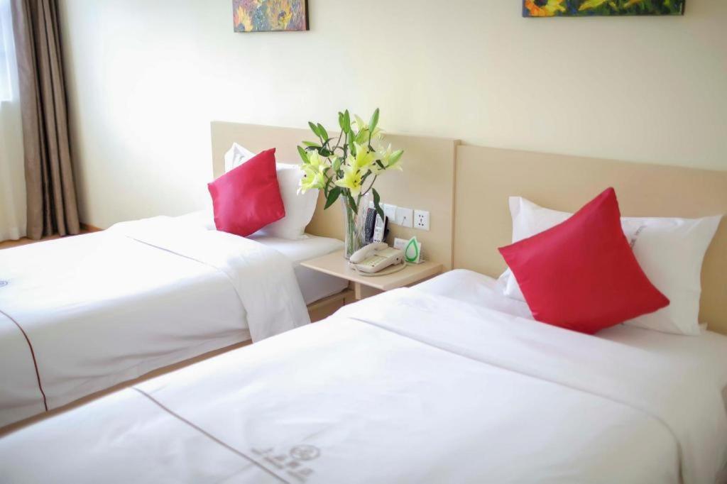 Shang Pin Hotel Shenzhen Futian Exhibition Branch Buitenkant foto