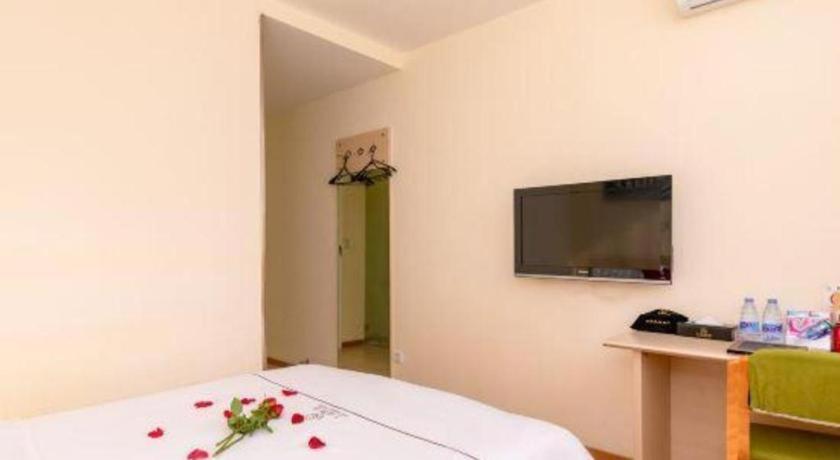 Shang Pin Hotel Shenzhen Futian Exhibition Branch Buitenkant foto