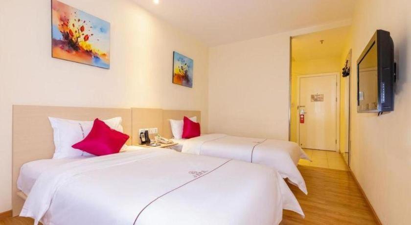 Shang Pin Hotel Shenzhen Futian Exhibition Branch Buitenkant foto